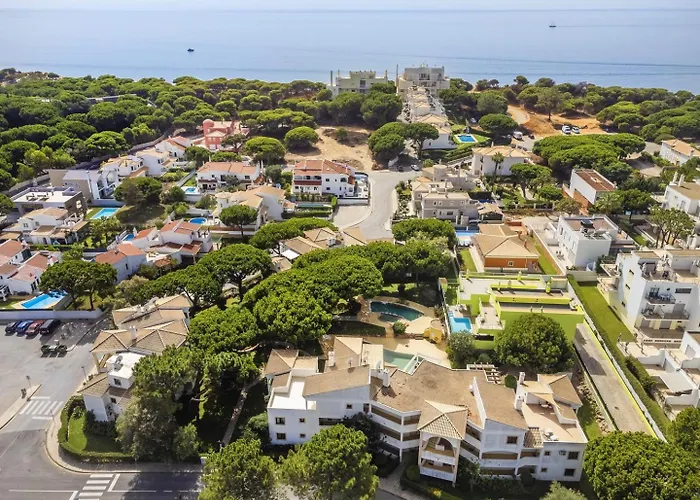 아파트 Jardins Da Falesia Family Duplex